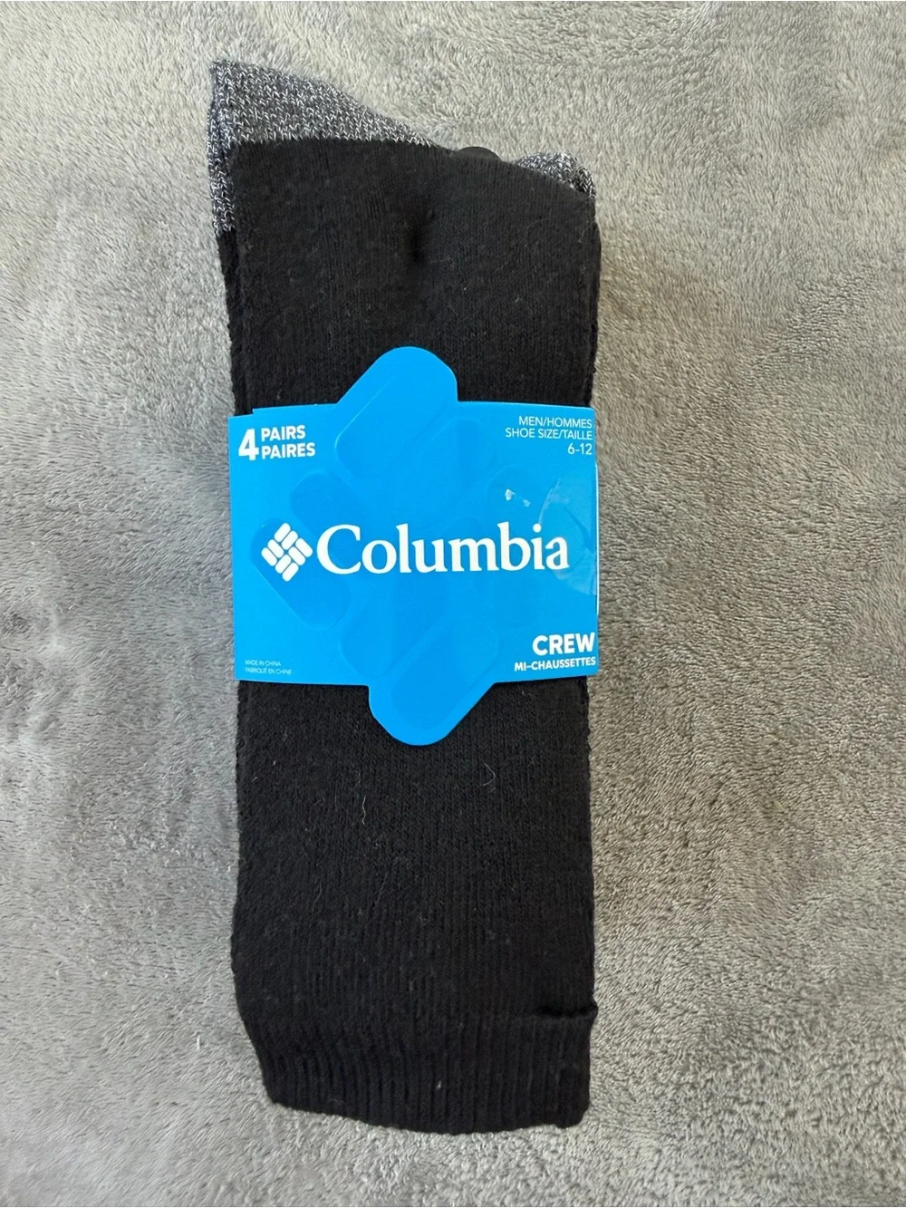 (4 Pairs) Columbia Men's Crew Socks - Black, Gray & Dark Blue Camo